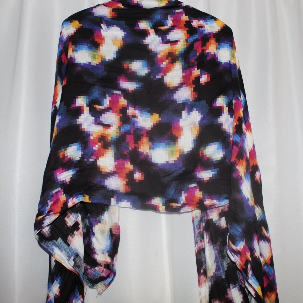 NWT Calvin Klein scarf / wrap - Picture 3 of 4